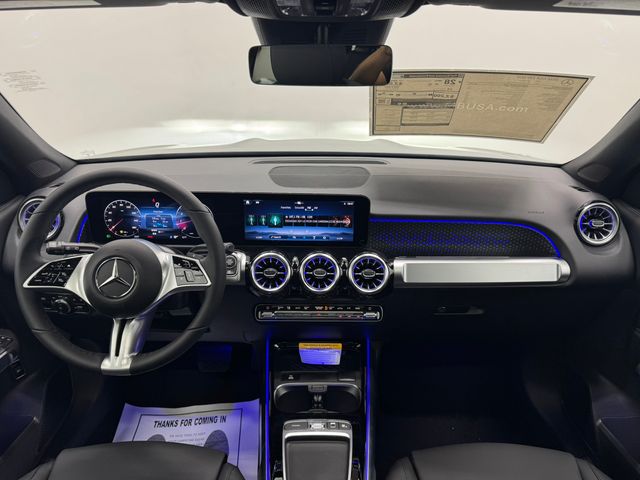 2026 Mercedes Benz GLB 250 photo 3