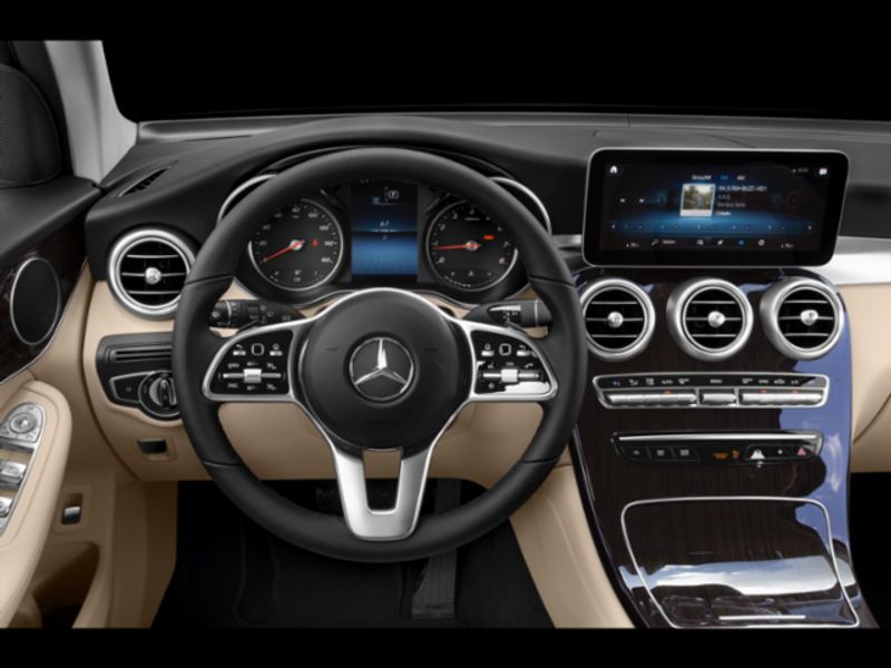 2020 Mercedes Benz GLC 300 4MATIC photo 4