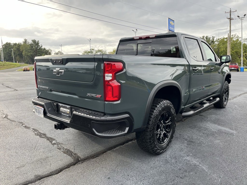 2026 Chevrolet Silverado ZR2 photo 12