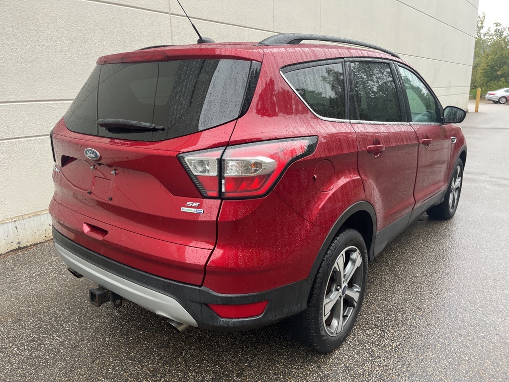2017 Ford Escape SE photo 5