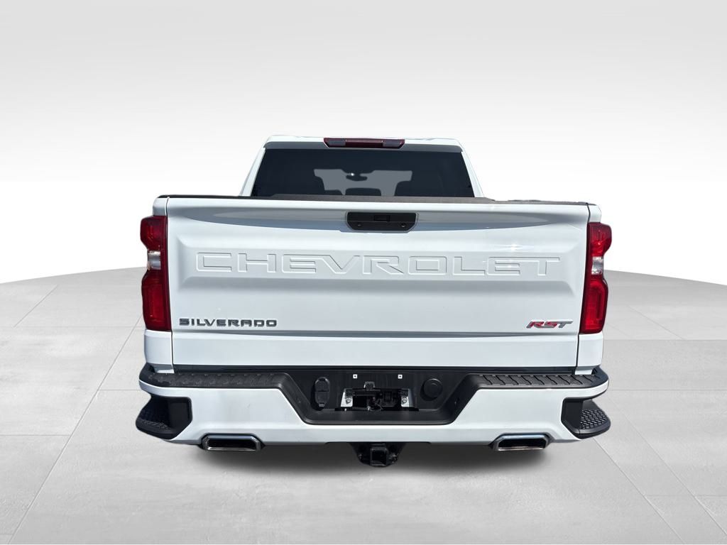 2021 Chevrolet Silverado 1500 RST photo 4