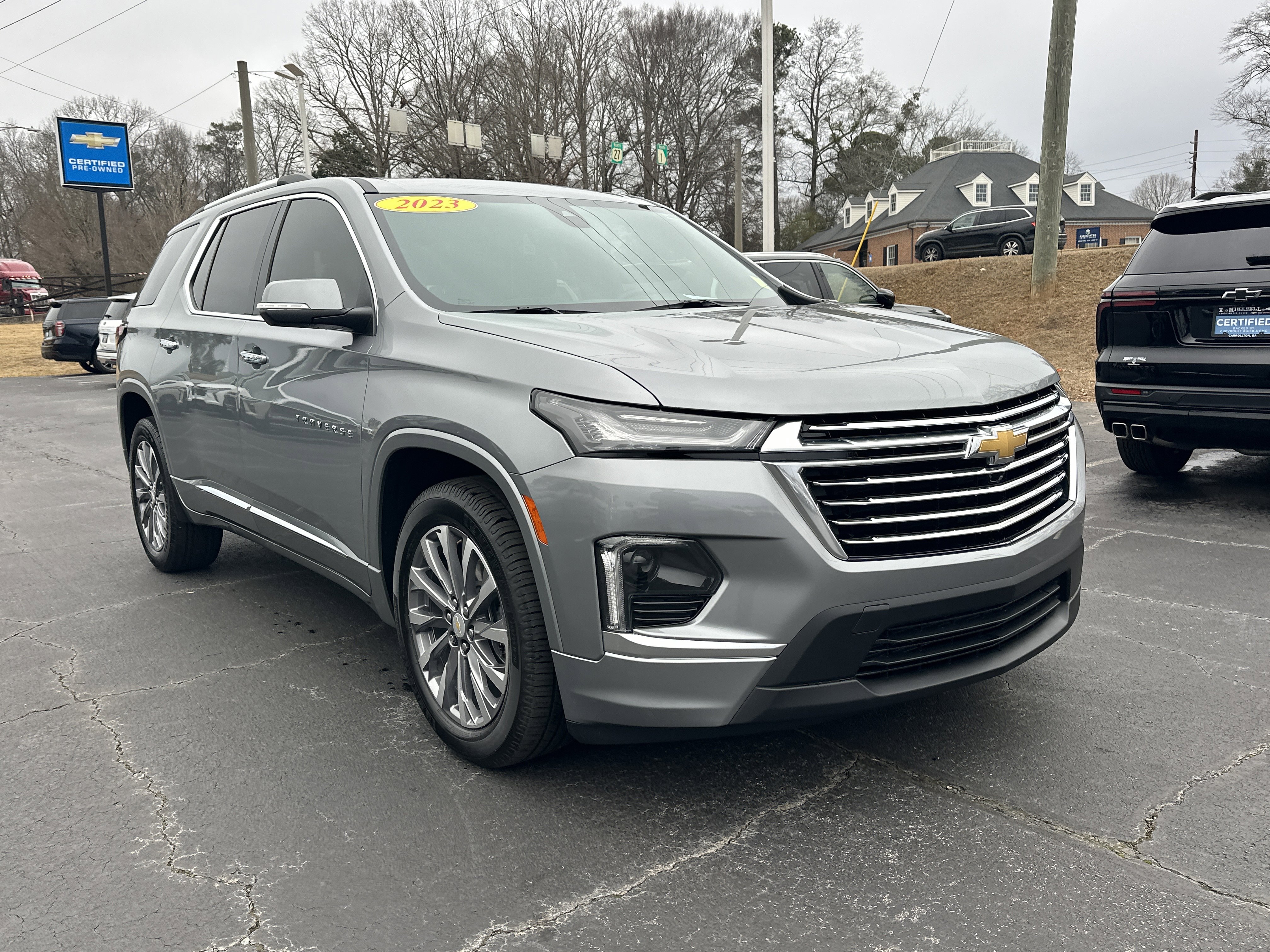 2023 Chevrolet Traverse Premier's photo