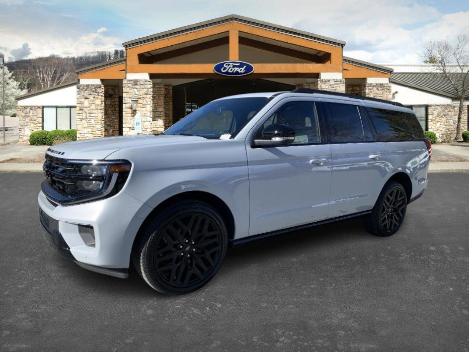 2026 Ford Expedition Platinum's photo