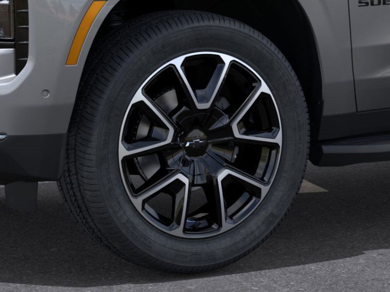 2026 Chevrolet Suburban RST photo 7