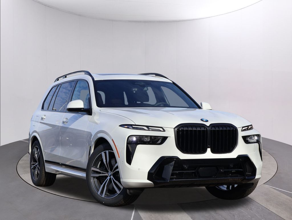 2026 BMW X7 40i's photo