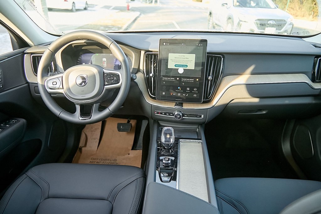 2026 VOLVO XC60 - Image 23