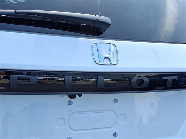 2025 Honda Pilot TrailSport photo 21