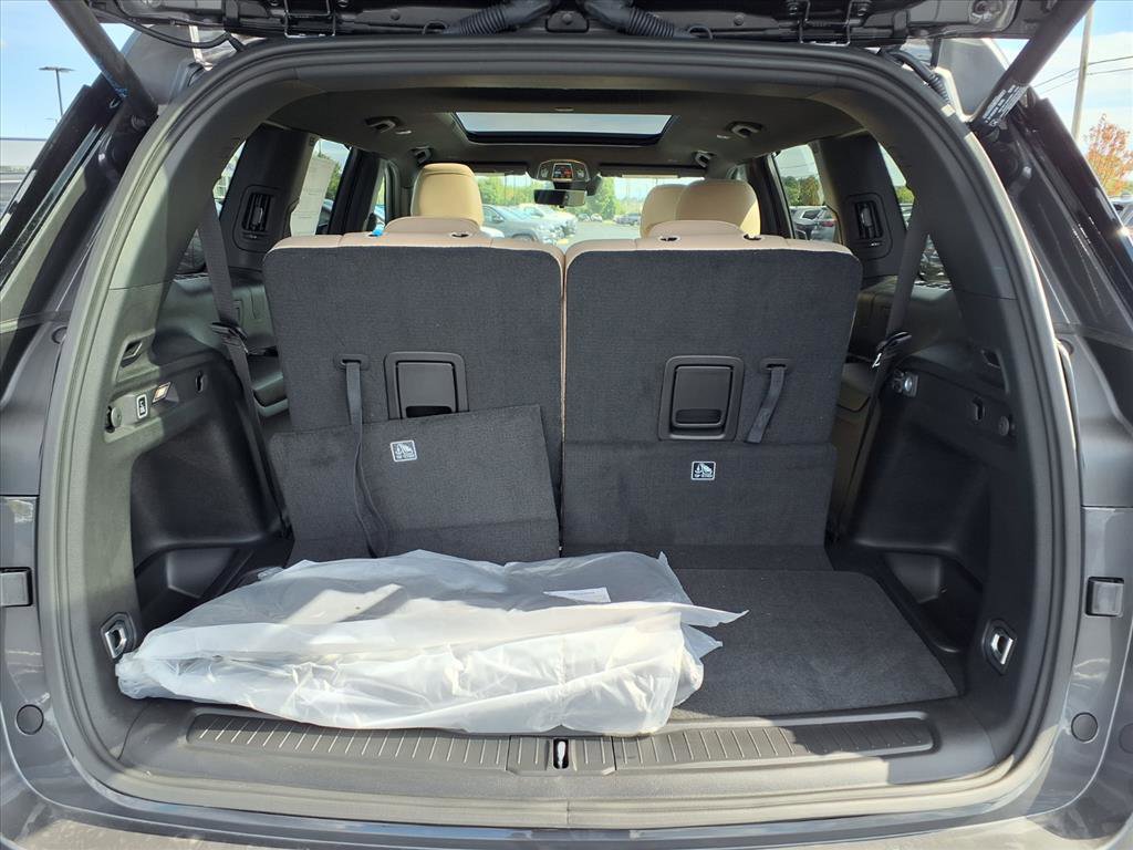 2025 Jeep Grand Cherokee Limited photo 18