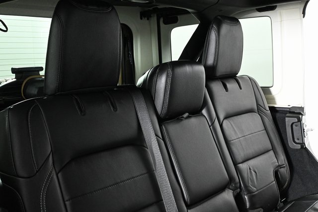 2022 Jeep Wrangler Unlimited Sahara photo 19
