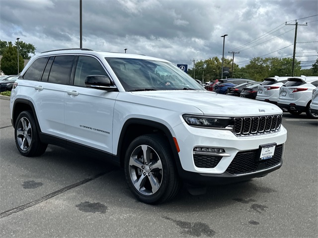 2023 Jeep Cherokee 4xe photo 4