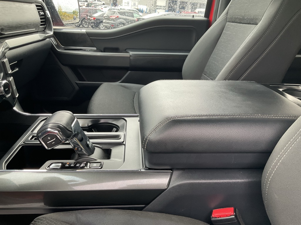 2022 Ford F-150 XLT photo 14