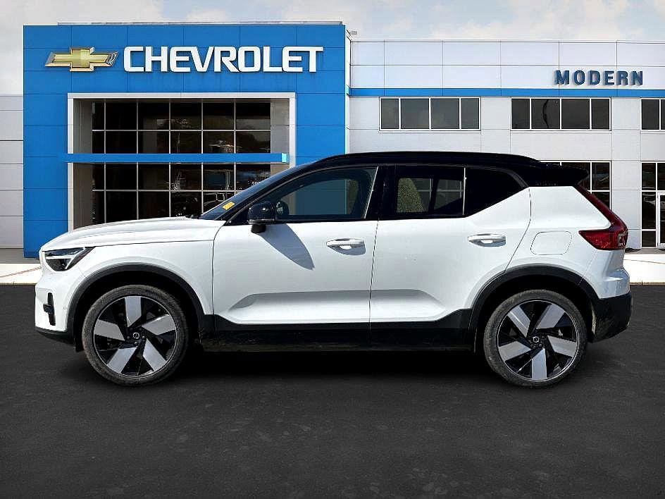 Used 2024 Volvo XC40 Ultimate with VIN YV4ER3XM8R2278309 for sale in Winston-Salem, NC