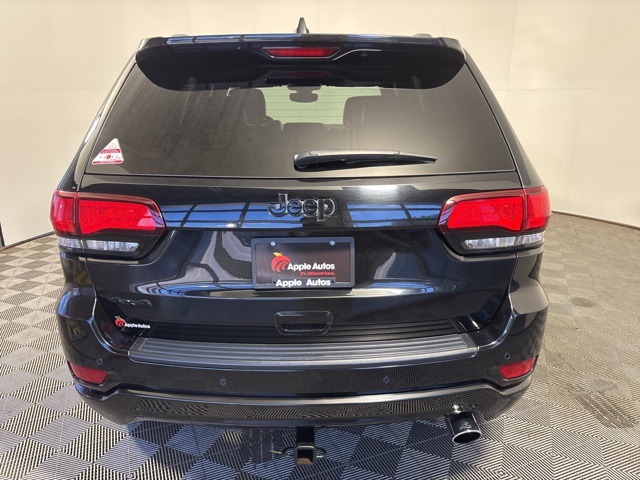 2020 Jeep Grand Cherokee Altitude photo 4