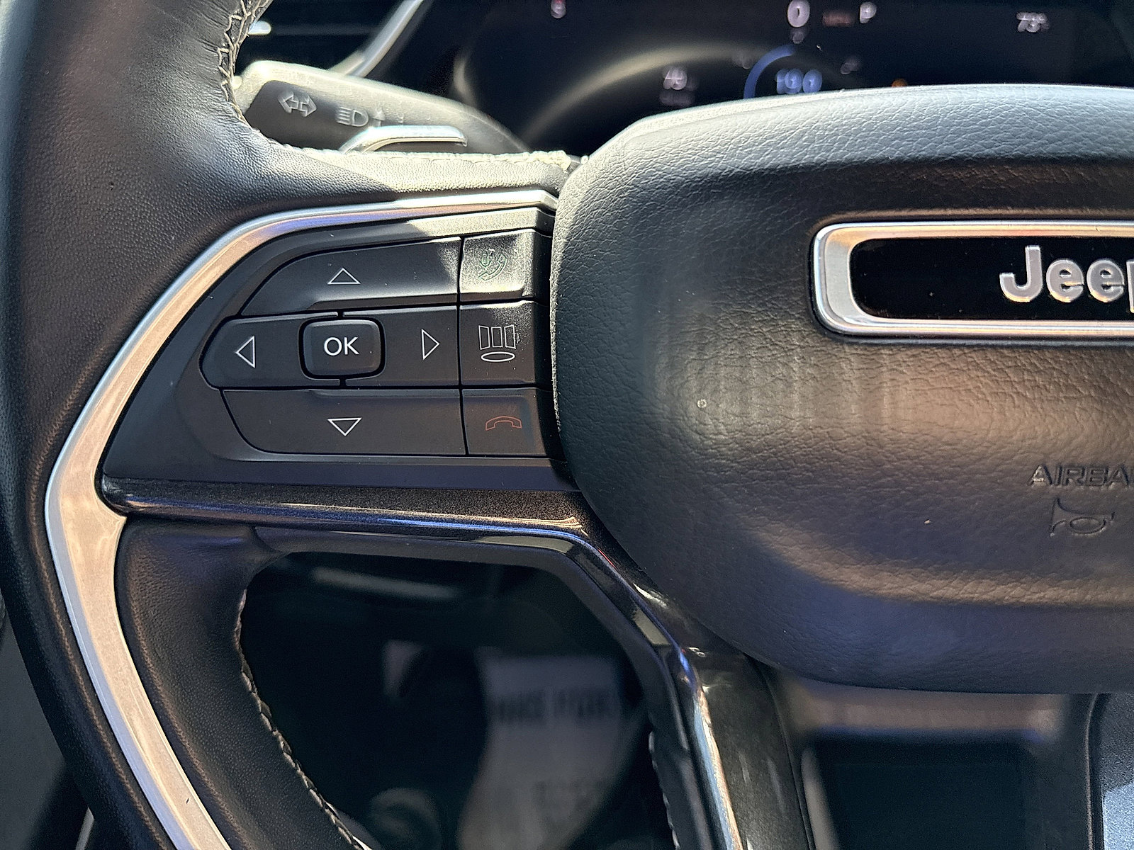 2021 Jeep Grand Cherokee Altitude photo 20
