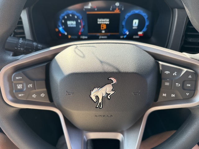 2025 Ford Bronco Base photo 29