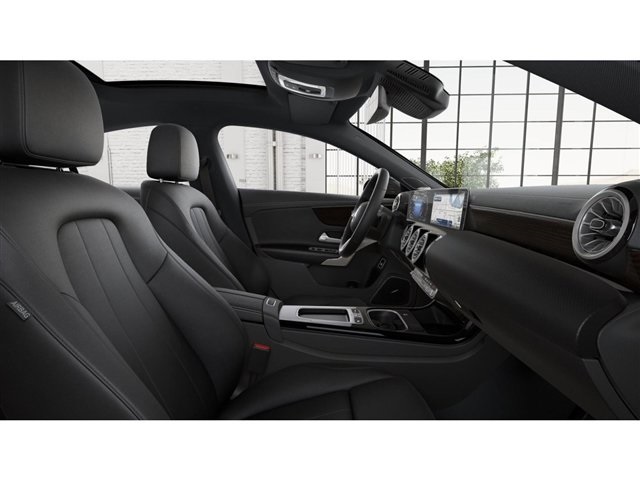 2024 Mercedes Benz CLA 250 4MATIC photo 4