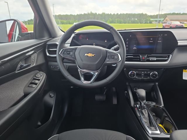 2026 Chevrolet Trailblazer LT photo 13