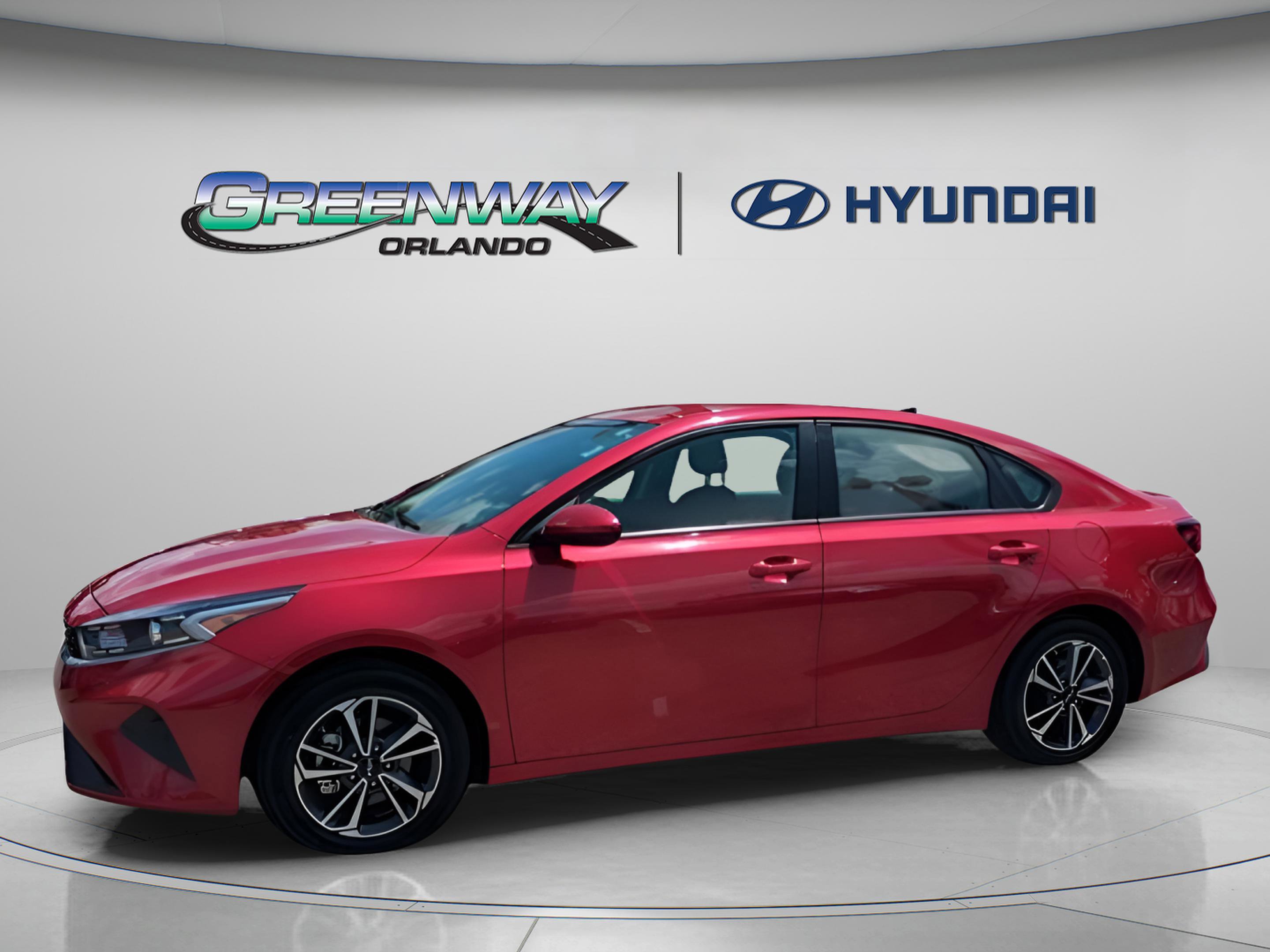 2024 Kia Forte LXS photo 3