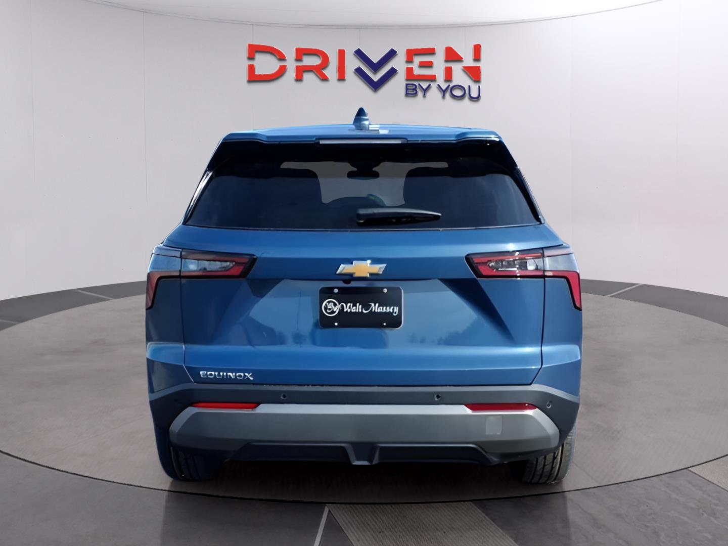 2026 Chevrolet Equinox photo 3