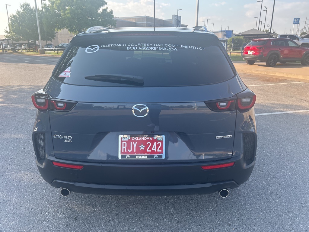 2025 Mazda CX-50 2.5 Select photo 14