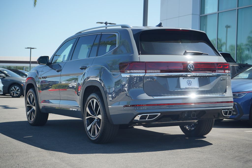 2025 Volkswagen Atlas SEL Premium R-Line photo 3