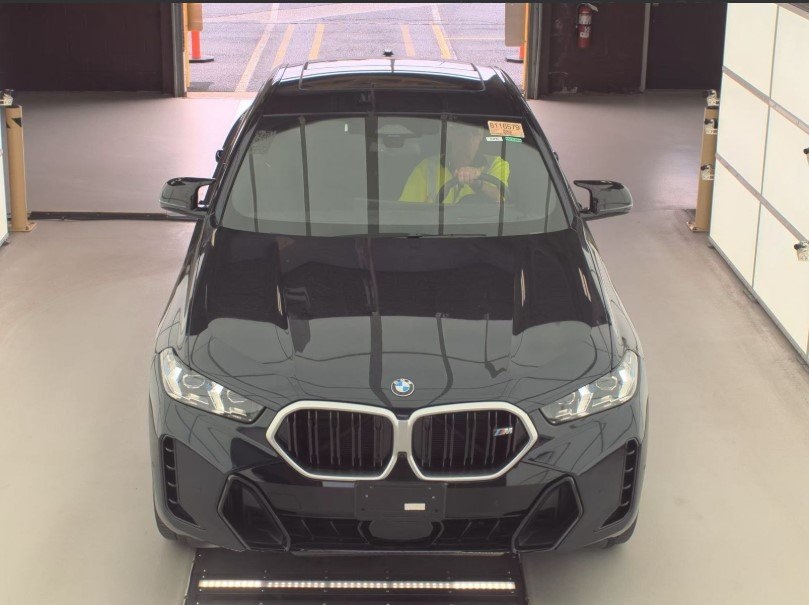 2026 Bmw X6 photo 2
