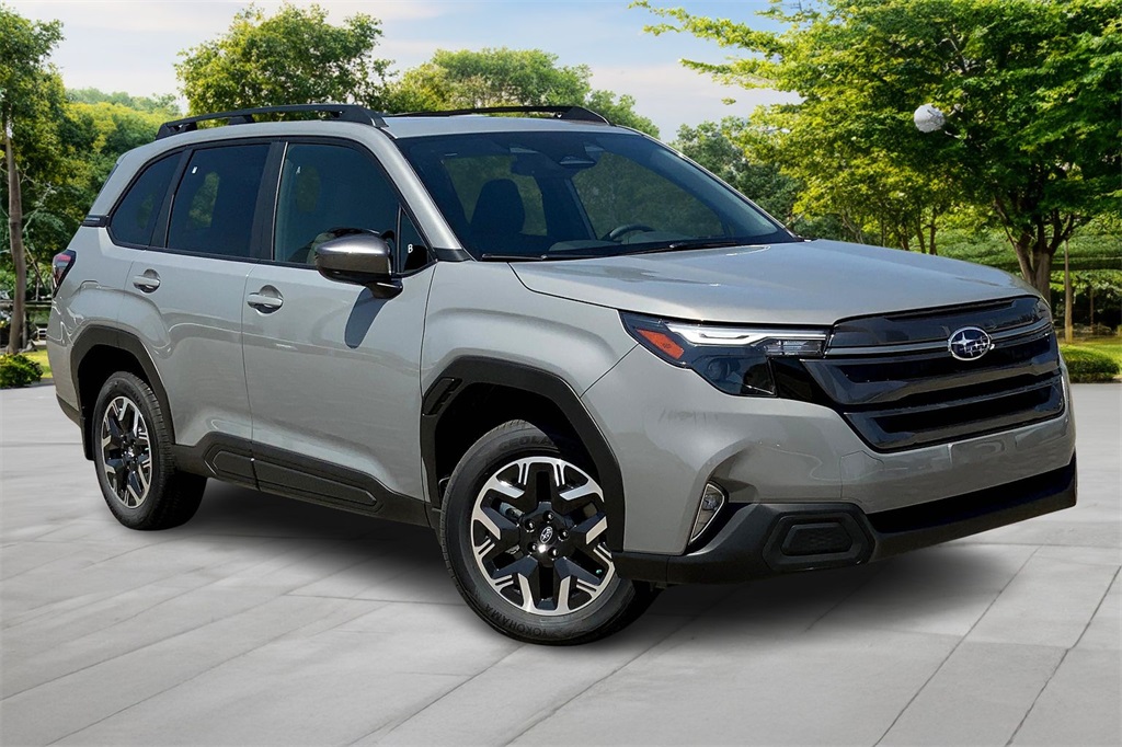 2025 Subaru Forester Premium Base photo 2