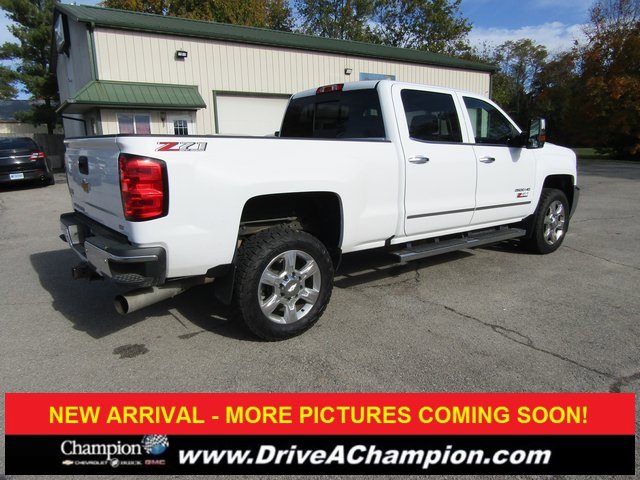 2018 Chevrolet Silverado 2500HD LTZ photo 4