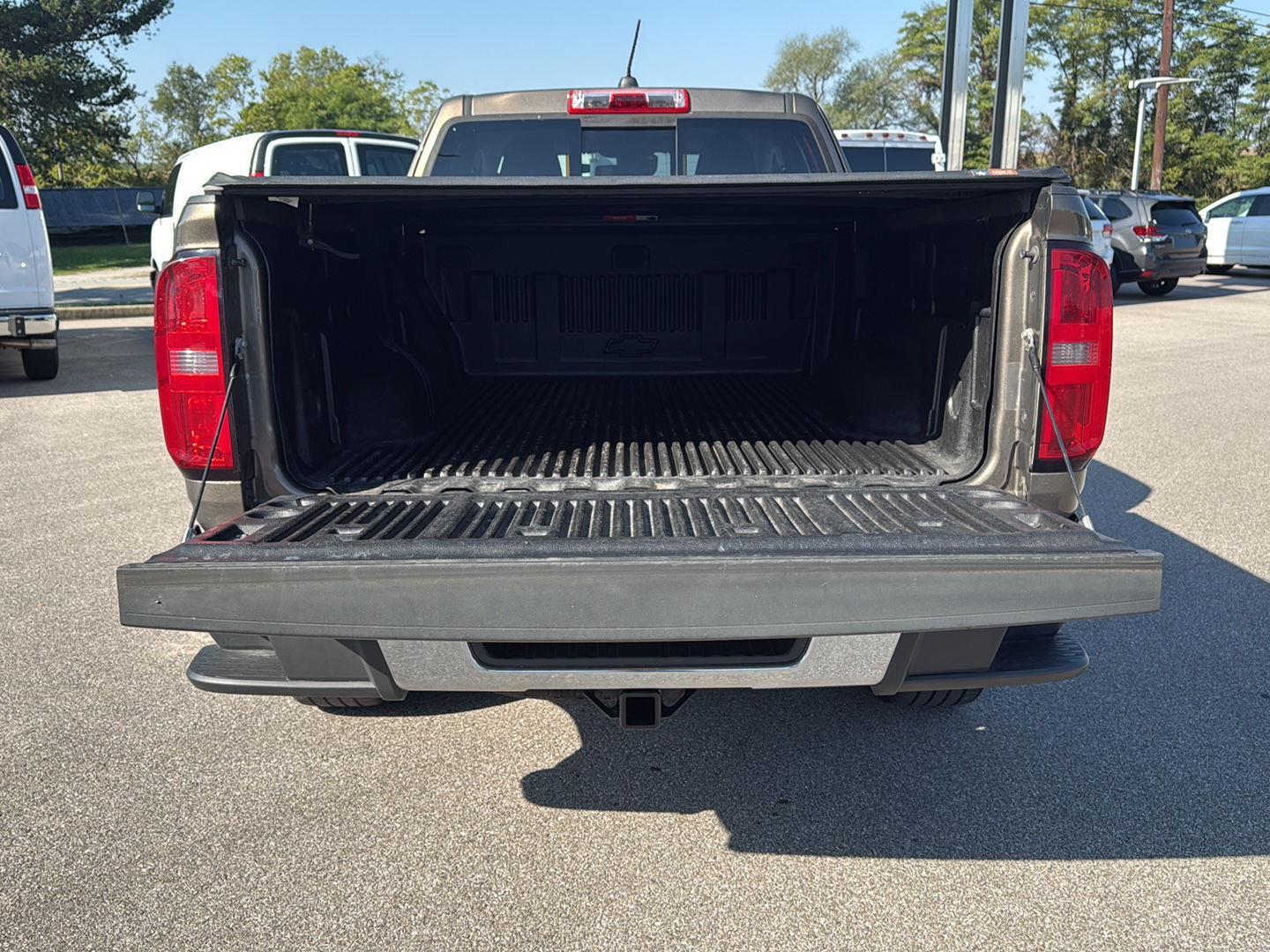 2015 Chevrolet Colorado LT photo 12