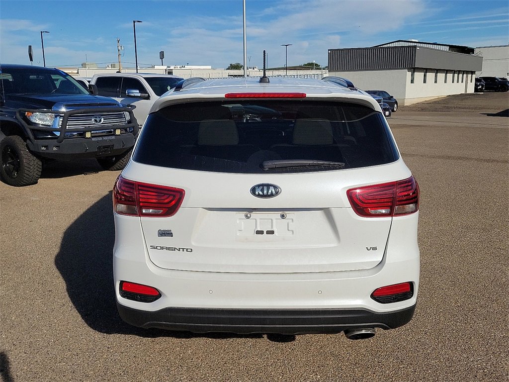 2020 Kia Sorento S V6 photo 9