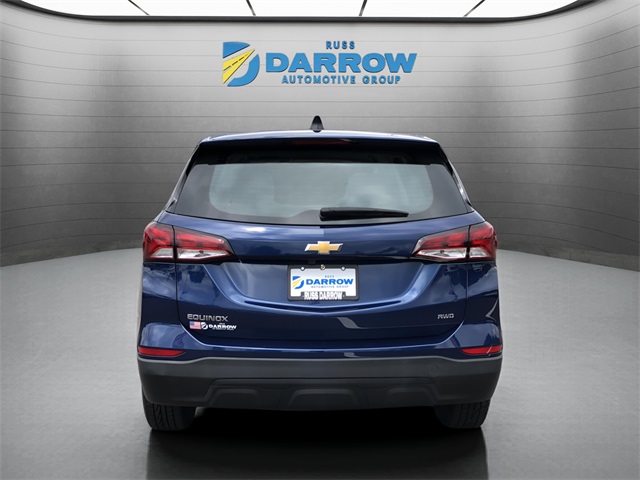 2022 Chevrolet Equinox LS photo 2