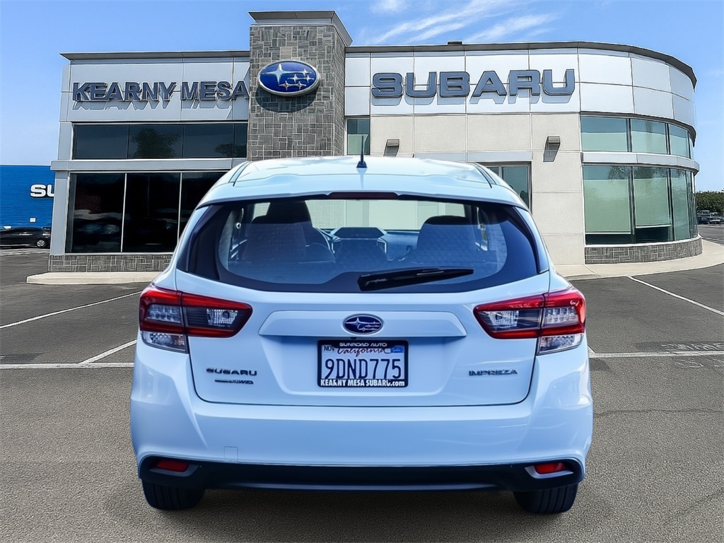 2023 Subaru Impreza Base photo 2