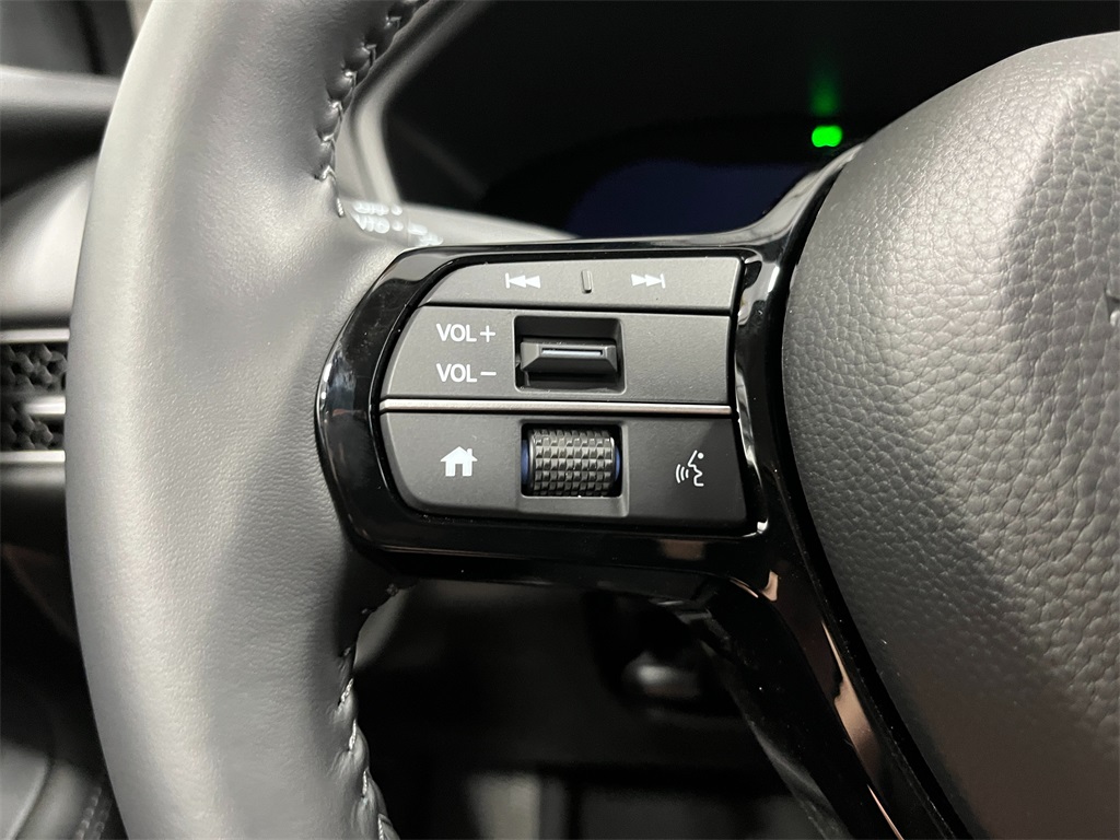2026 Honda HR-V EX-L photo 17