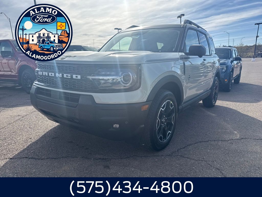 2025 Ford Bronco Sport Outer Banks's photo