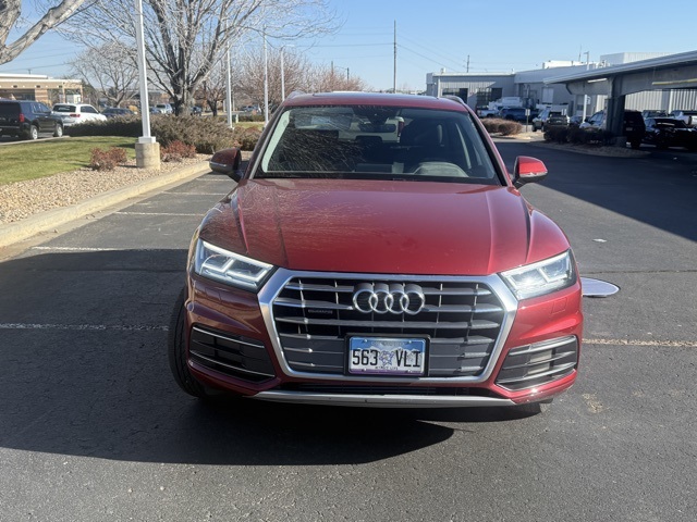 2018 Audi Q5 2.0T Premium Plus photo 2