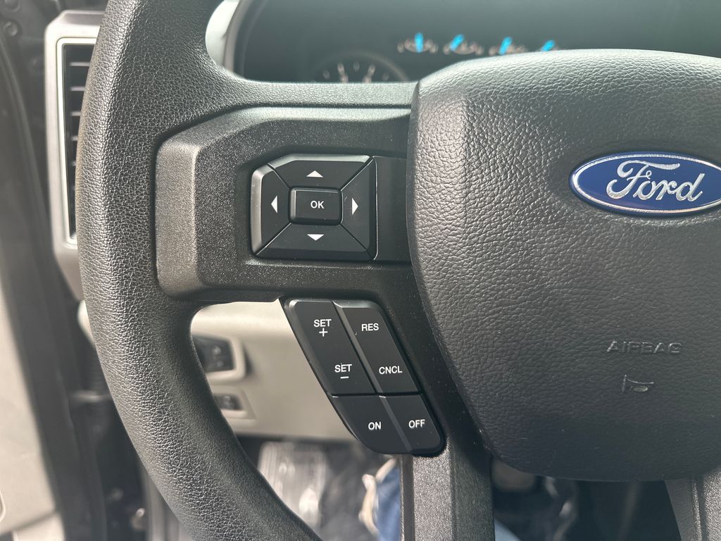 2020 Ford F-150 XLT photo 16