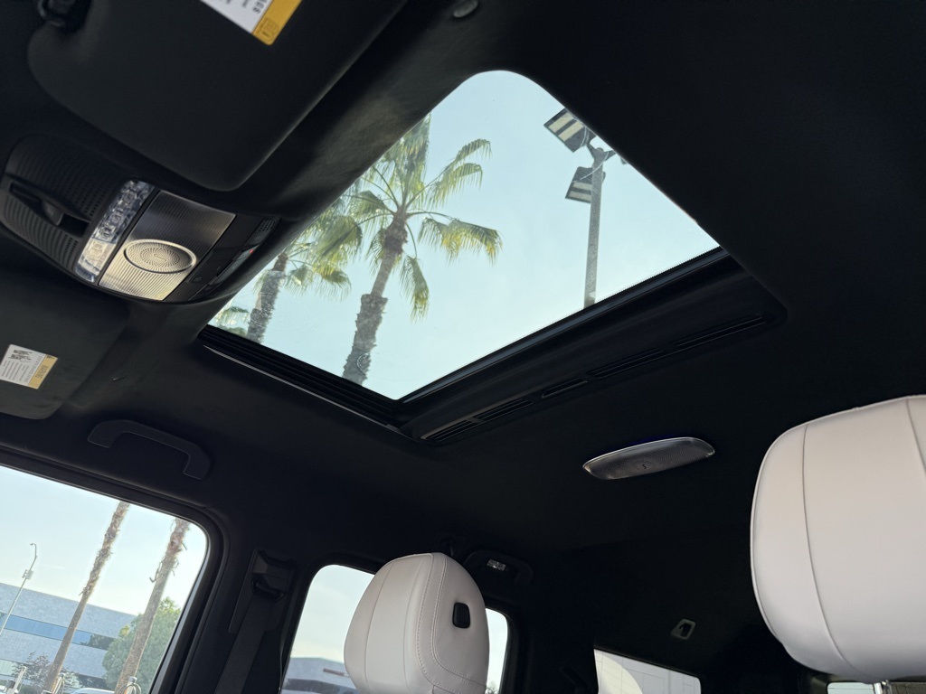 2025 Mercedes Benz G 63 AMG photo 2