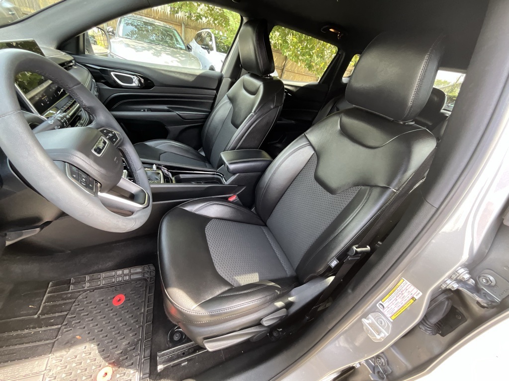 2022 Jeep Compass Altitude photo 10