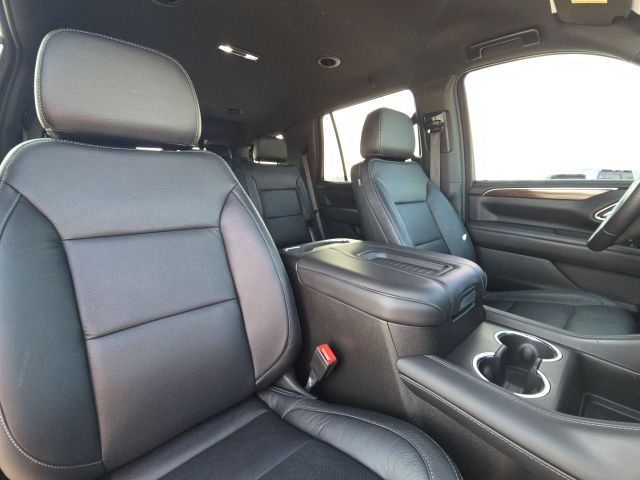 2022 Gmc Yukon SLE photo 19