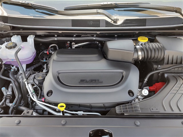 2026 Chrysler Pacifica photo 32