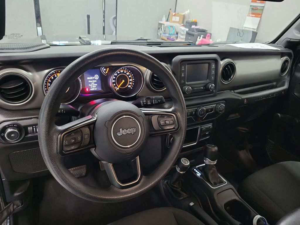 2019 Jeep Wrangler Sport photo 3