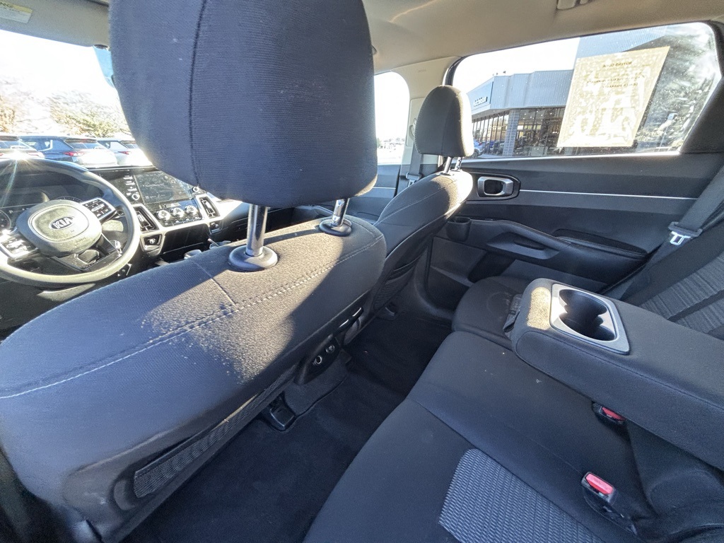 2021 Kia Sorento LX photo 19