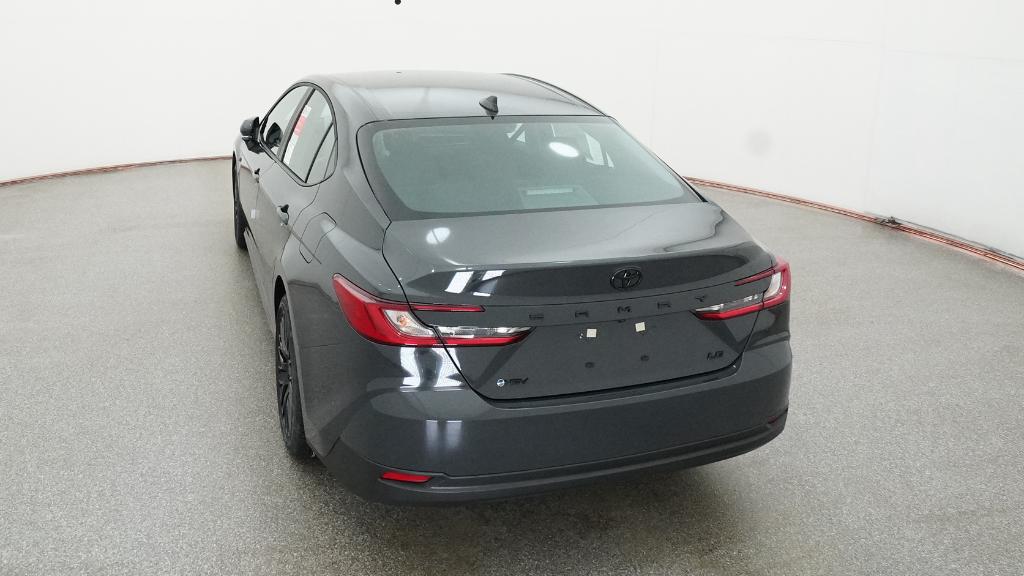 2026 Toyota Camry LE photo 13