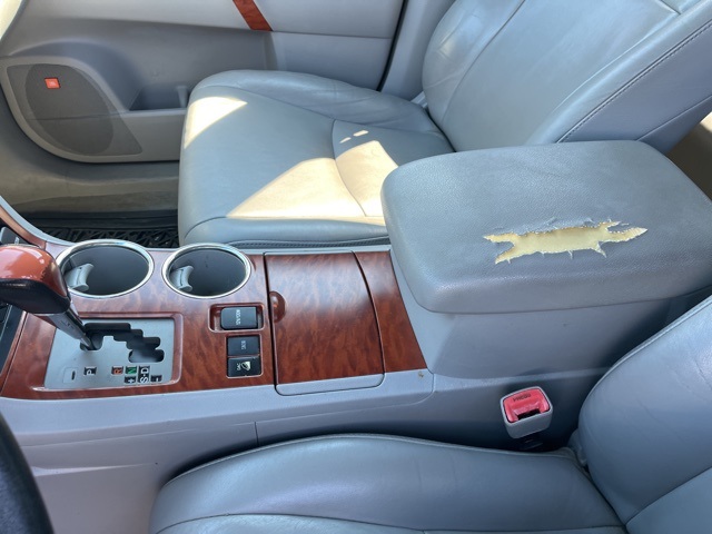 2010 Toyota Highlander Limited photo 24