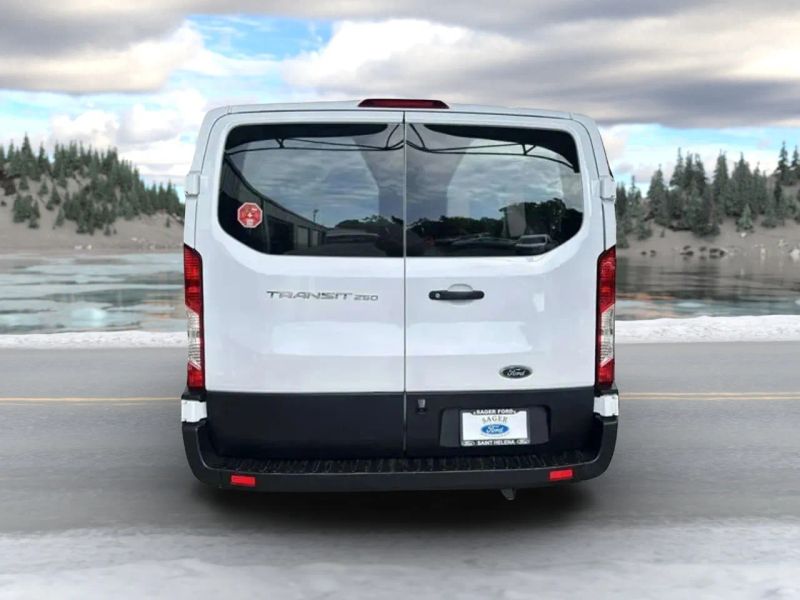 2023 Ford Transit Cargo Van photo 4