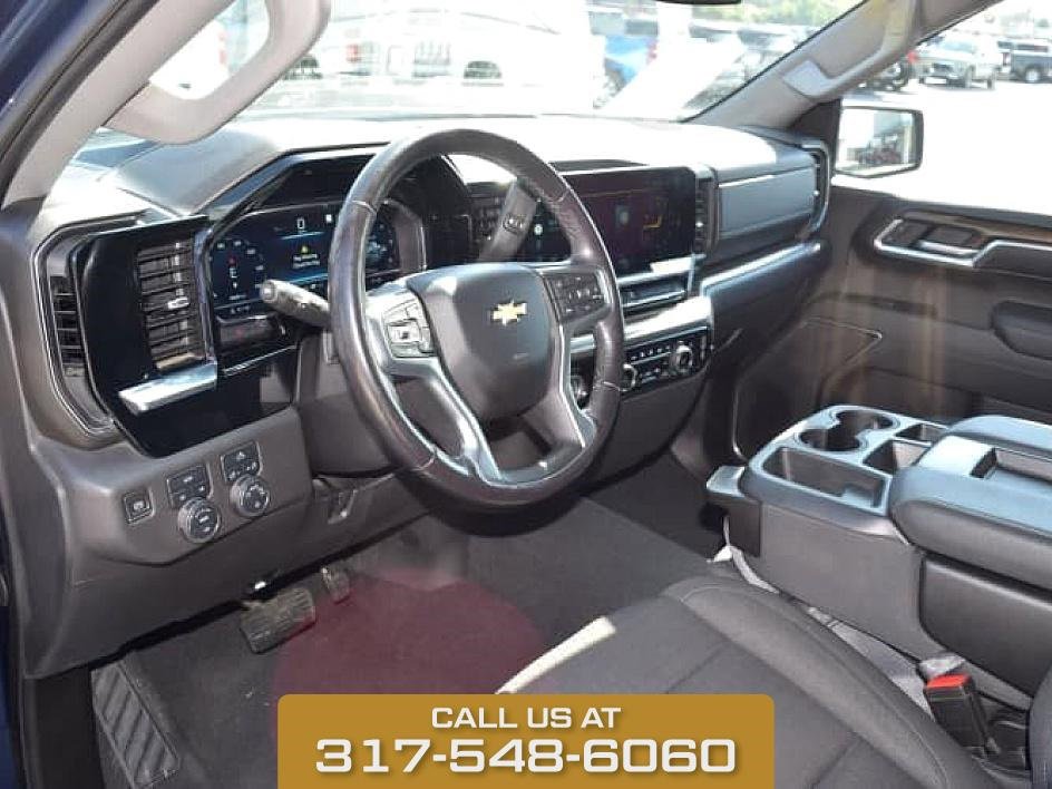 2022 Chevrolet Silverado 1500 LT photo 13