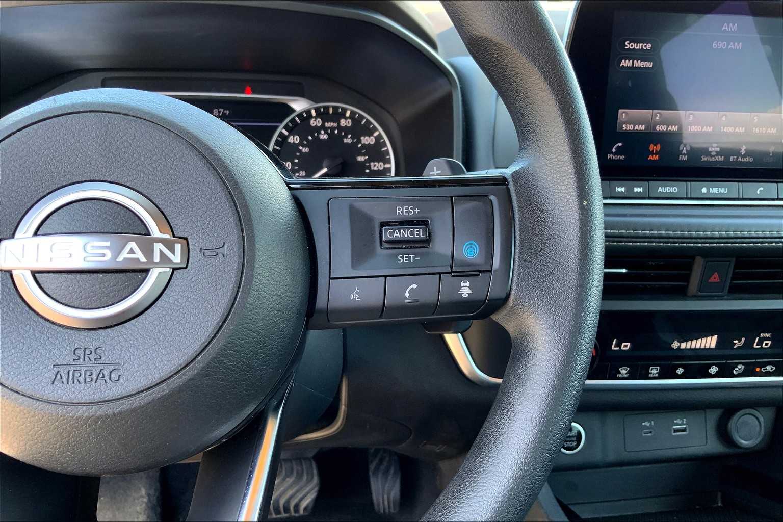 2023 Nissan Rogue SV photo 21