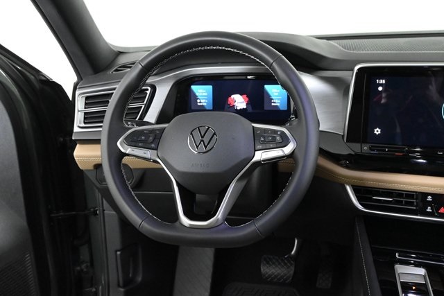 2026 Volkswagen Atlas Cross Sport SE Technology photo 3