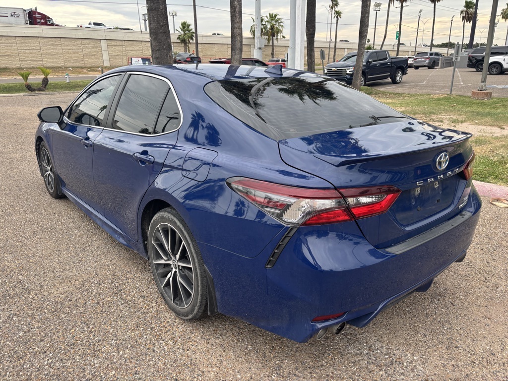 2023 Toyota Camry Hybrid SE photo 3