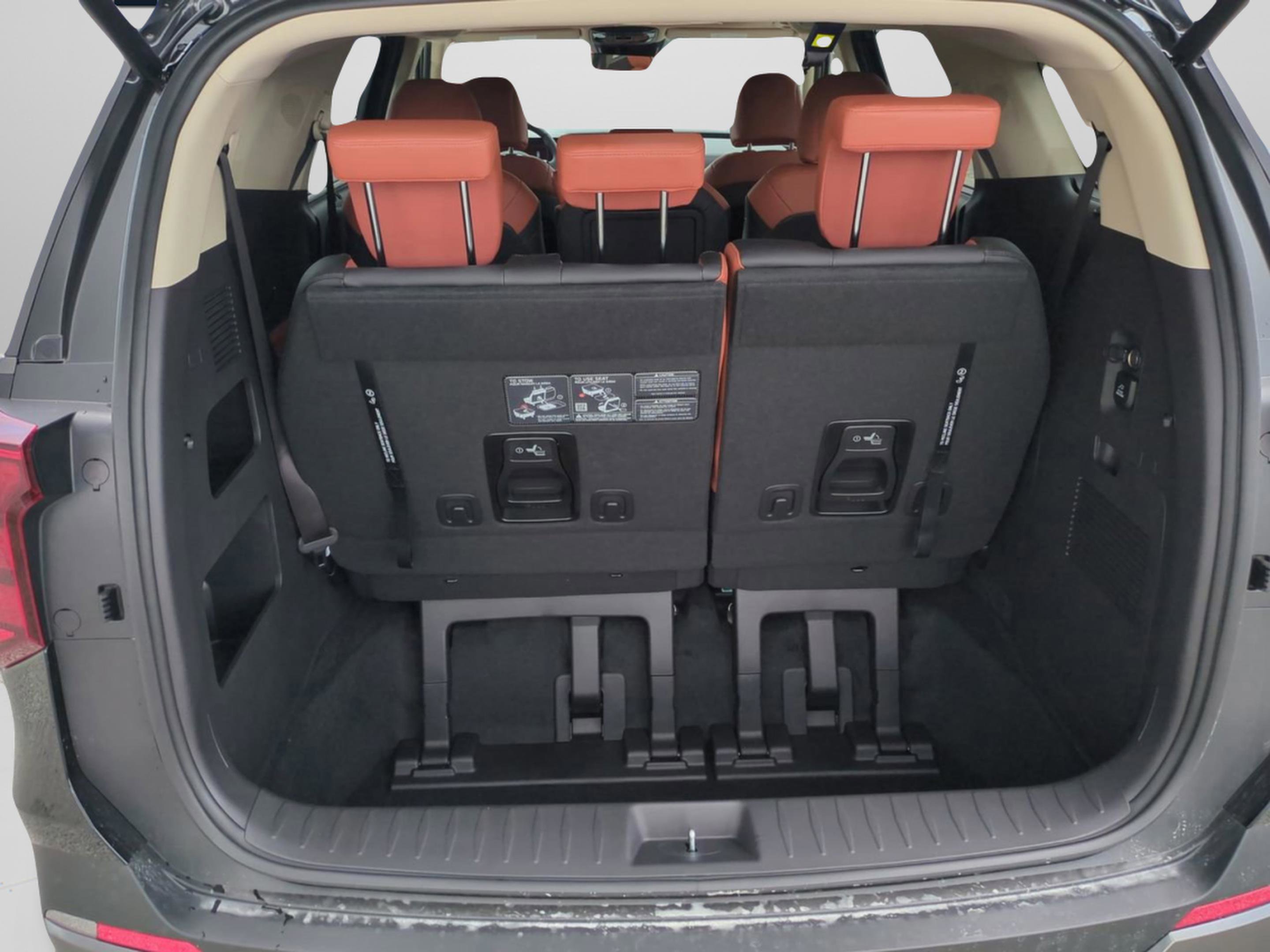 2026 Kia Carnival SX photo 26